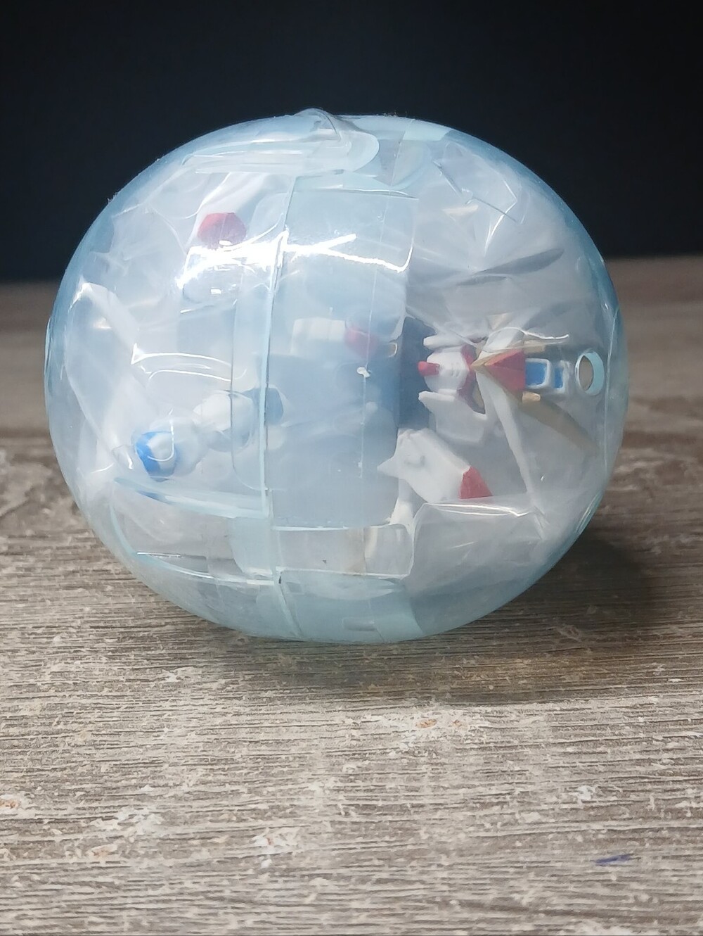 [ New ] - Mighty Strike Freedom Gundam From Gundam Capsule Index 1
